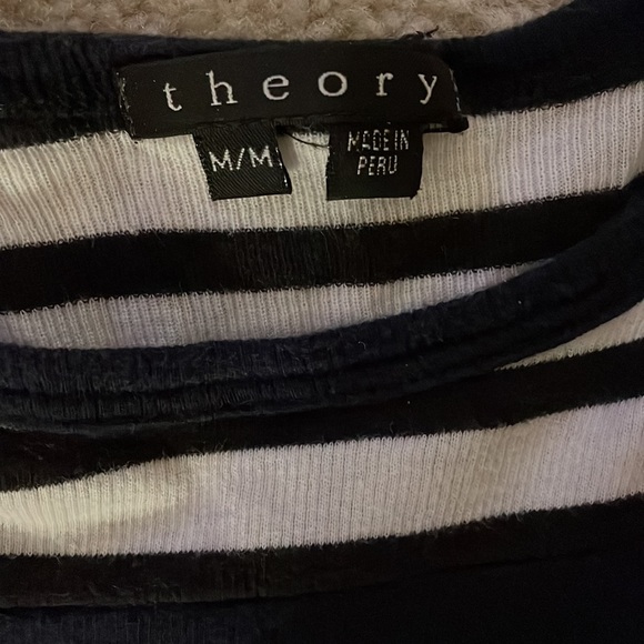 COPY - Theory tank top size M - Picture 2 of 2